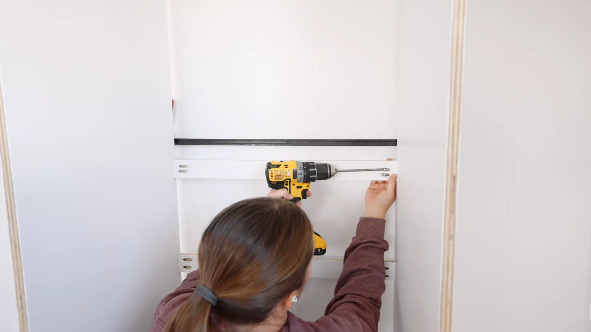 Step 7: Position the Organizer and Install the Shelves