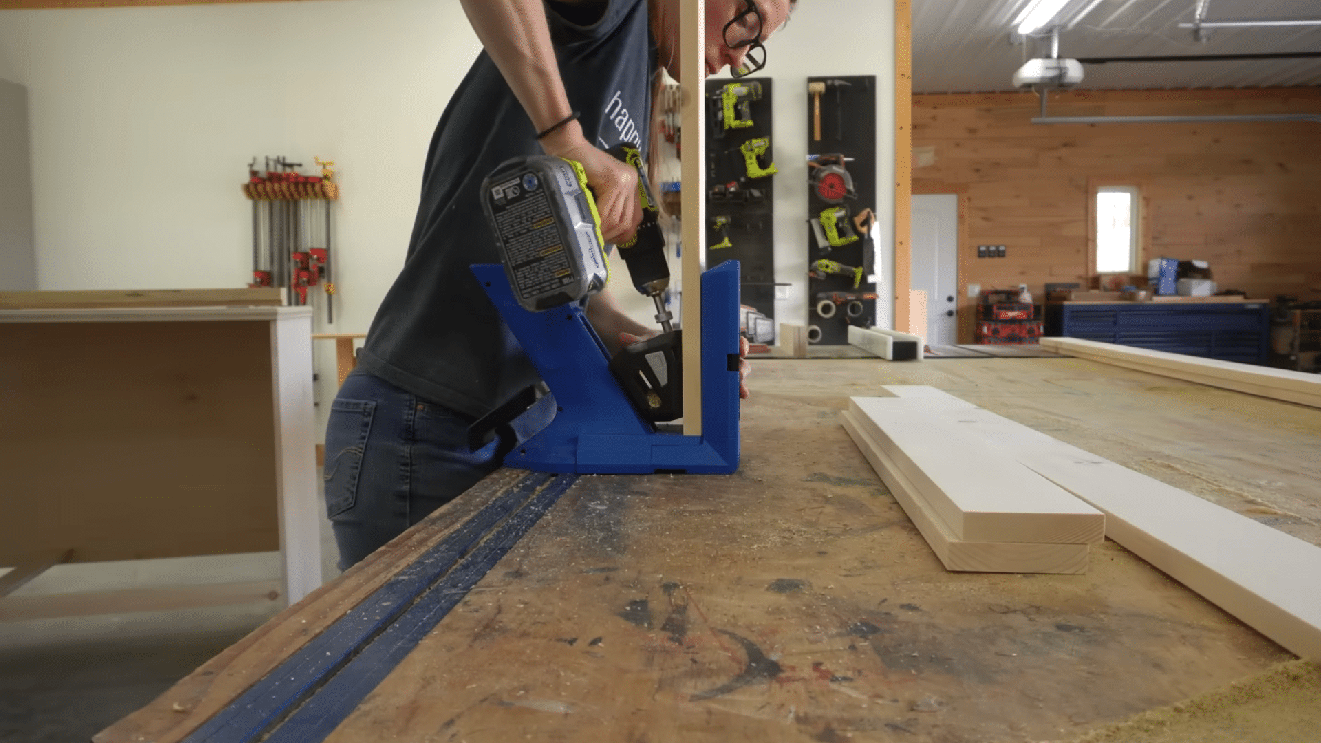 7. Build the Second Foldout Frame with Legs